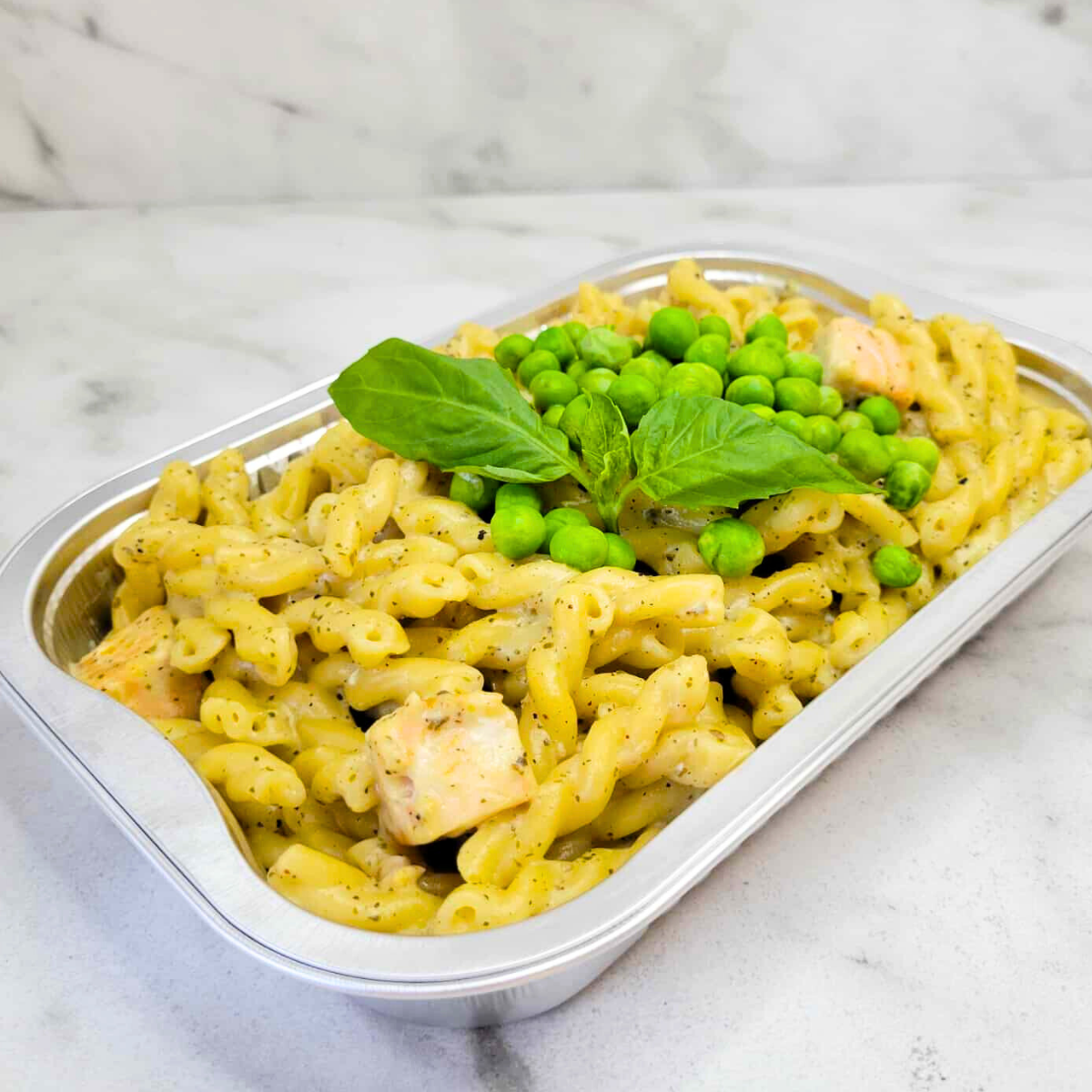 Gemelli au saumon crumble d'amandes